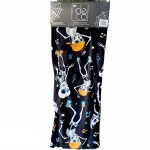 Deco Halloween Spooky Skeleton Throw Blanket